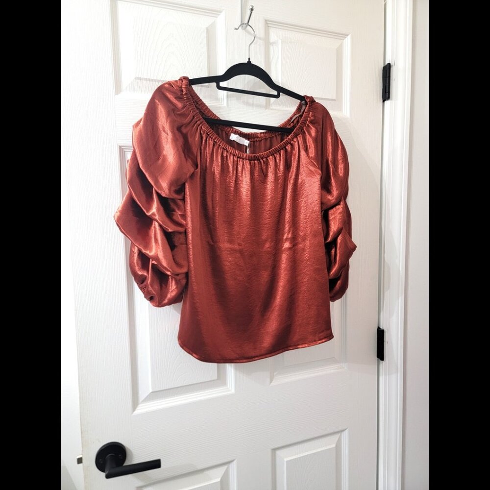 LUSH Top - NWT!